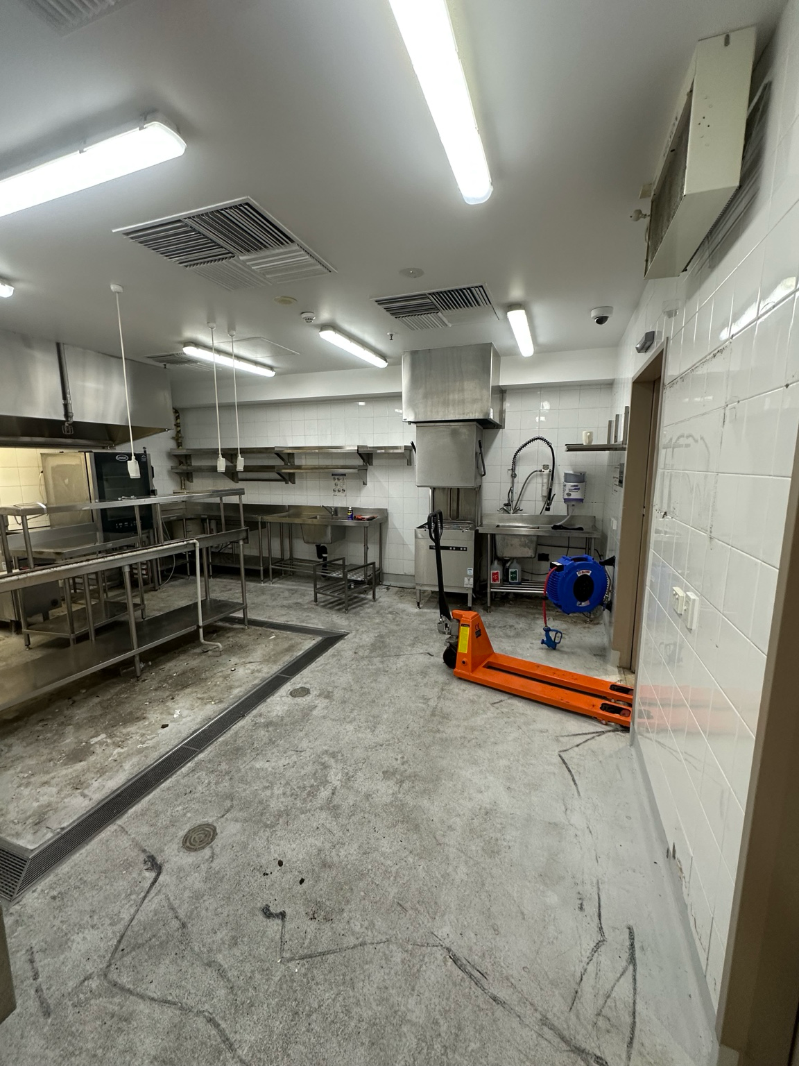 Existing kitchen prior to demolition